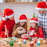 Qimgic Christmas Mini Cupcake Liners - 600pcs Merry Christmas Candy Baking Cups Muffin Cupcake Wrappers, Xmas Tree Santa Claus Snowman Chocolate Cake Wrap Making Supplies for Xmas Eve Party(10 Styles)